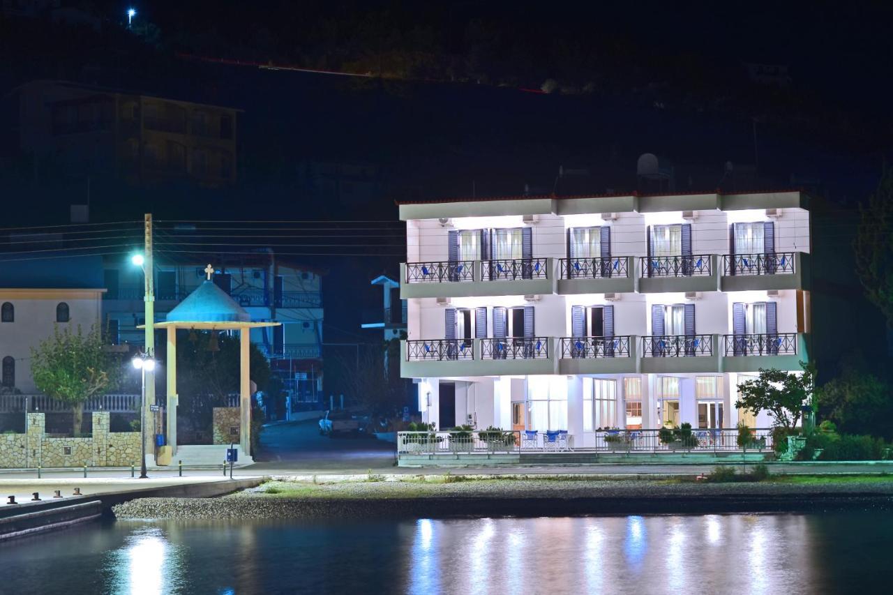 Hotel Blue Sea Тірос Екстер'єр фото