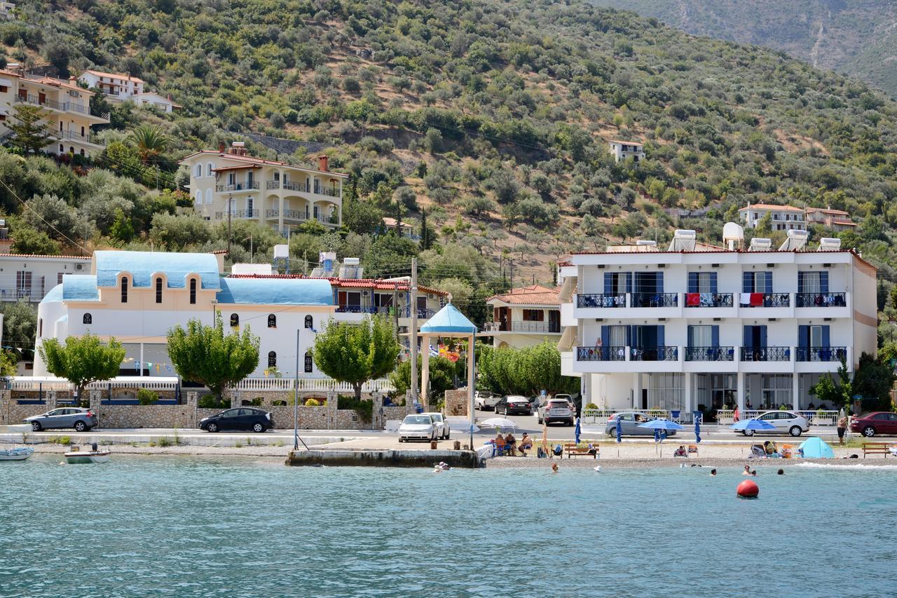 Hotel Blue Sea Тірос Екстер'єр фото