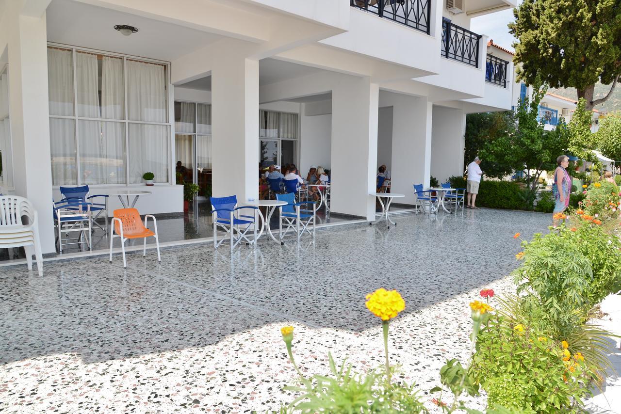 Hotel Blue Sea Тірос Екстер'єр фото