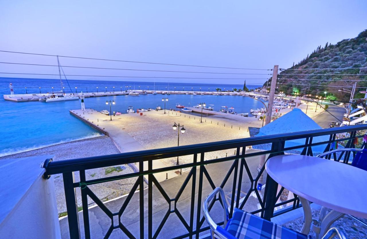 Hotel Blue Sea Тірос Екстер'єр фото